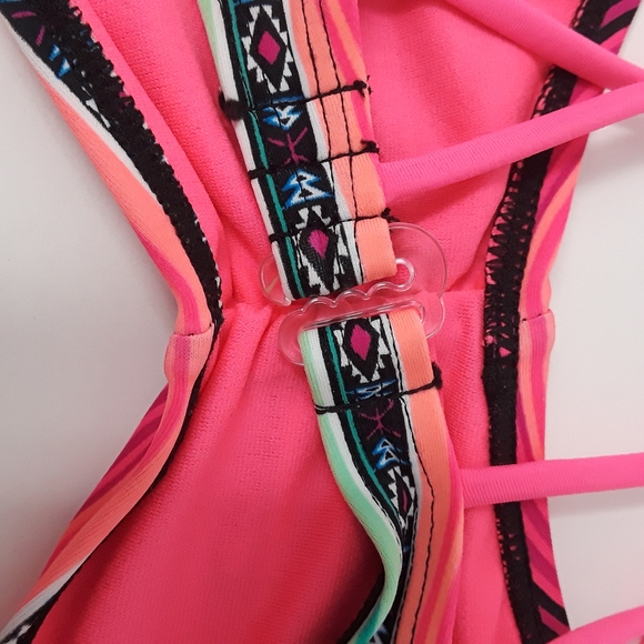 Gossip Girl Two Piece Bikini Swim Suit Blue Pink Aztex Stripe Size 16 Swimwear - Picture 7 of 14